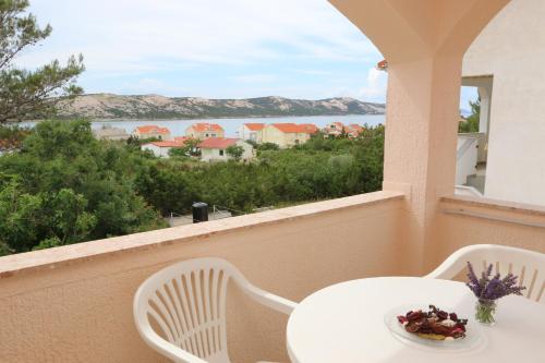  Marevista Apartments Dubravka in Stara Novalja