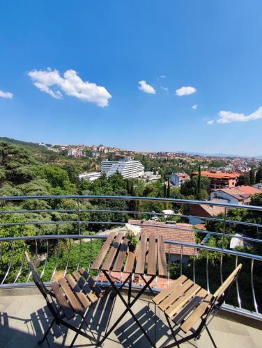 Hotel Avis - image 11
