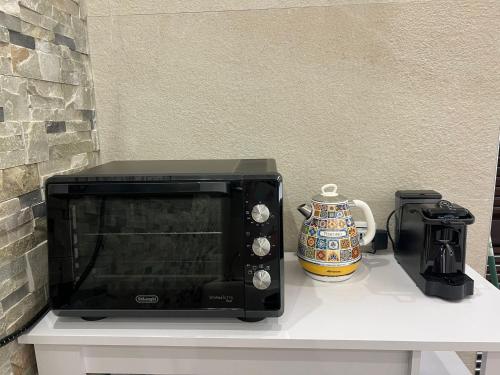 Naxos Room in เรกานาติ