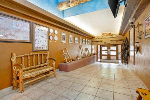 Best Western East Zion Thunderbird Lodge - image 3