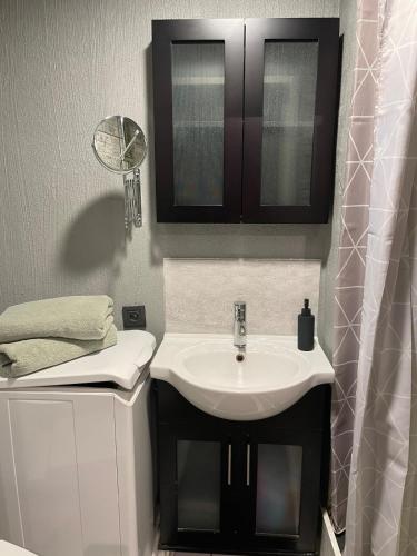Cozy Home with Private Bedroom, Tallinn (photo 8)