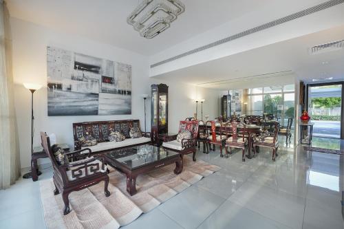 EasyGo-Elavated Urban Living Stylish 3Bedroom townhouse, Dubaj (fotografie 5)