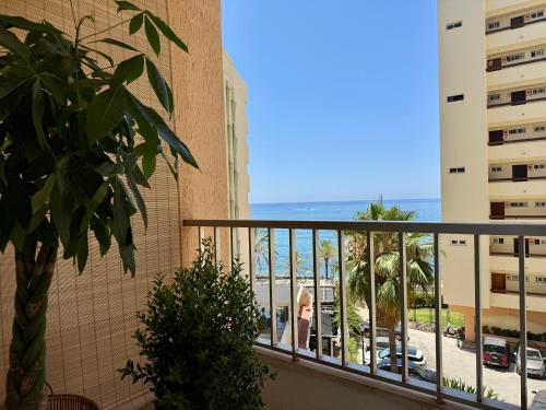 The Suite II Marbella Oceanfront Apartment - EaW Homes