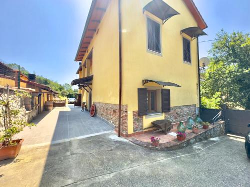 Балкон, Villetta di Sara tra Arezzo, Siena, Firenze e il Chianti in Сан - Джованні Вальдарно