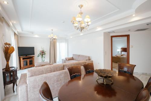 Nefeli Hotel in Александруполіс