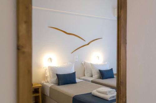 Budget Twin Room image 8