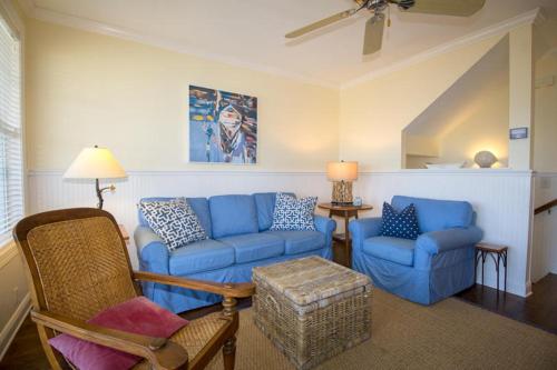 863 Bonito Road - Two Bedroom House - image 23