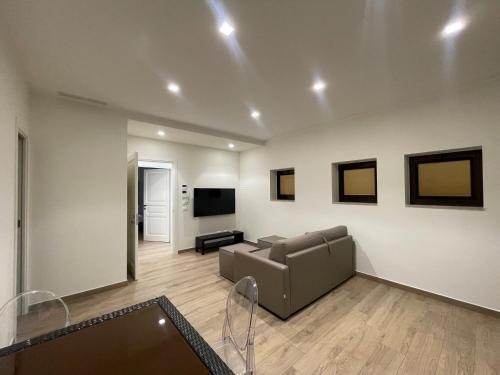 Ruggero Settimo - Room & Suite - image 10