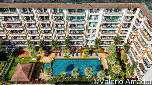 OMNIAPHUKET - Pool View Apartment at Phuket Villa Patong Beach