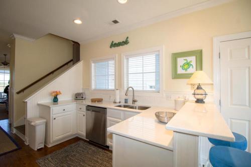 863 Bonito Road - Two Bedroom House - image 36