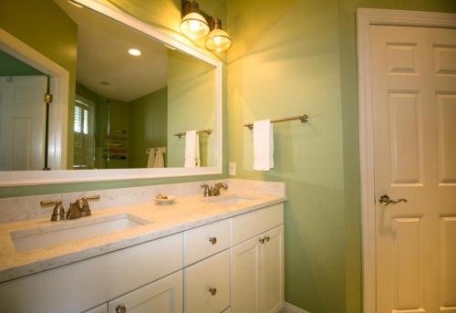 863 Bonito Road - Two Bedroom House - image 31