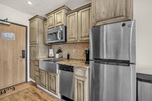 King Suite | 4 Guest | Great Views | Kitchenette, Brian Head (fotografie 4)