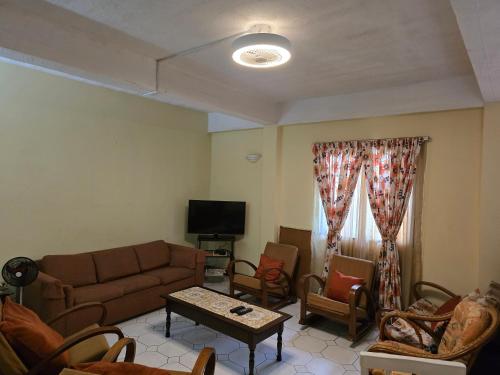 Two-Bedroom Apartment image 4