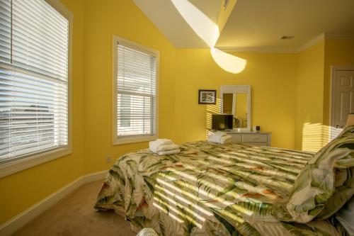 867 Bonito - Two Bedroom House - image 35