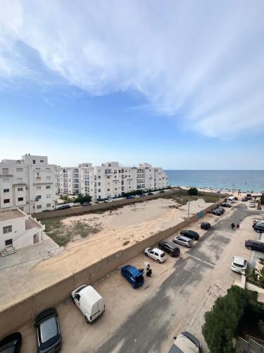 Zikôs flat with sea view chott Mariem sousse (Zikos flat with sea view chott Mariem sousse) in Chatt Mariem