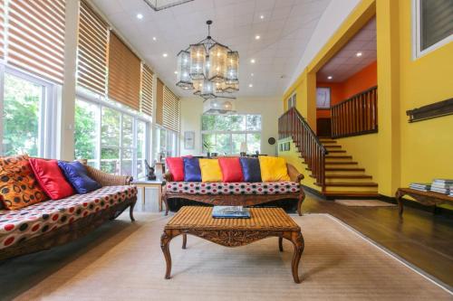 Peaceful Forest Haven 3 BR Bangkong Kahoy in Doloresa (Kesona)