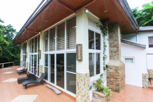 Peaceful Forest Haven 3 BR Bangkong Kahoy in Doloresa (Kesona)