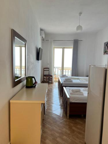 Rock Star-Pllakat – Saranda, OR