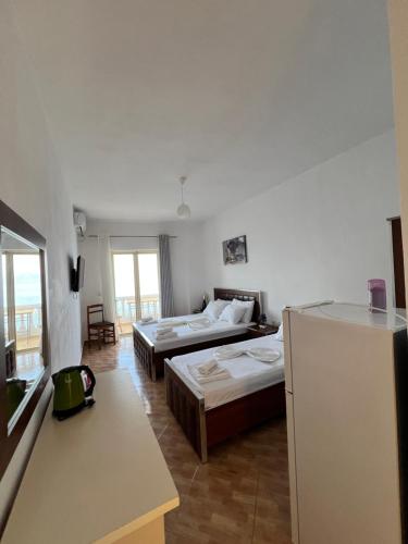 Rock Star-Pllakat – Saranda, OR