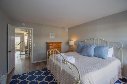 140 Capt. John Fripp III - Two Bedroom Villa - image 17