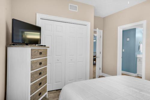 Treasure Island 1905 - image 23