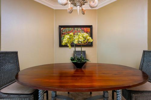 Phoenix IX 504 condo - image 5