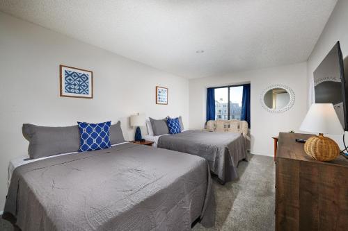 Oceanside Beach Condos in Oceanside, USA