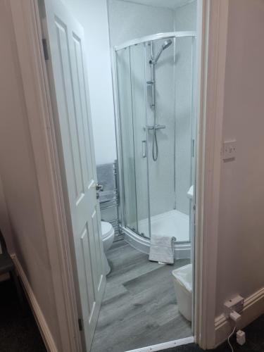 Generous double bedroom with ensuite - home from home!, Birmingham (fotografie 7)