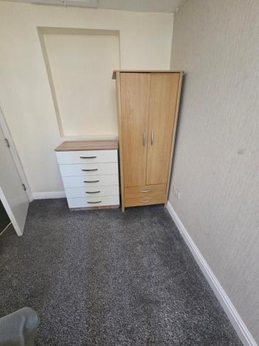 Devonshire House in 웨스트 브롬위크