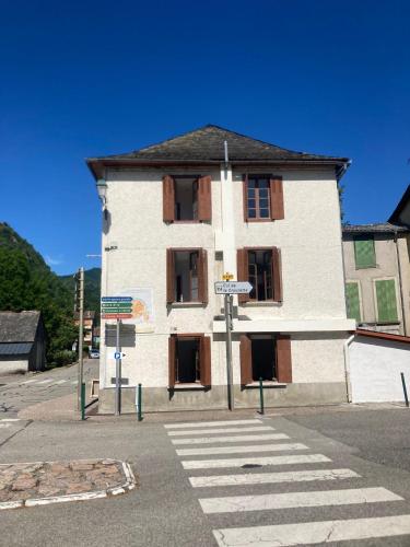 Pyrenean Pursuits in Biert