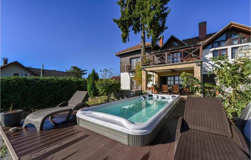 Stunning Home In Vucetinec