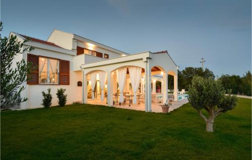 Exterior view, Pet Friendly Home In Sestanovac in Sestanovac