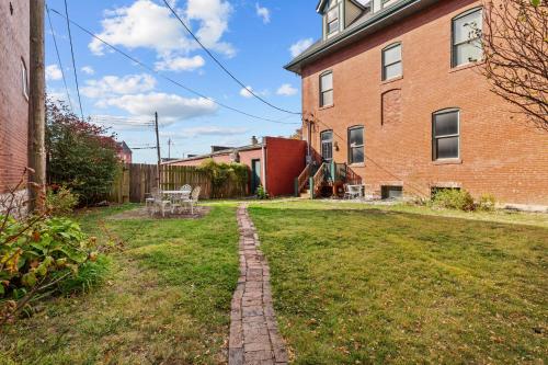 Luxurious and Convenient Rental Downtown in Soulard, USA