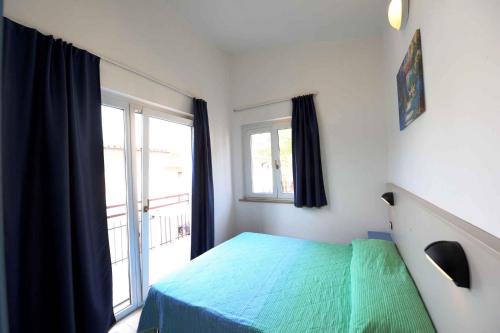 Camping Bella Italia Apartments Verbena - Lake Garda 22081 - image 3