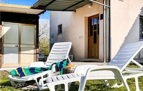 Viesnīcas āriene, 3 Bedroom Awesome Home In Lanisce in Lanišće
