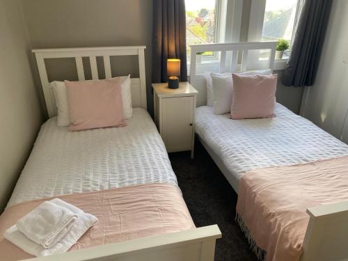 Glen Mhor - Beautiful two bedroom apartment Dunfermline in Townhill