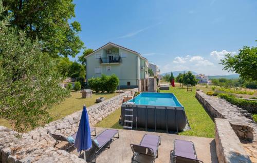 Peldbaseins, Stunning Home In Svib With House A Panoramic View in Svib