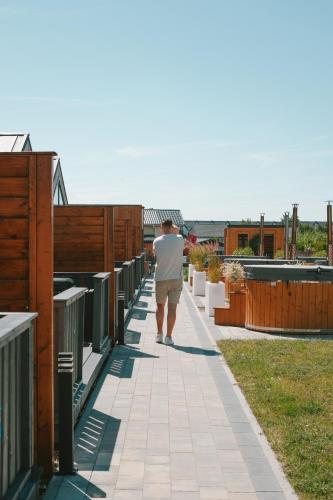 Nadmorskie Chatki - SAUNA - OPCJA Z PRYWATNĄ BALIĄ KĄPIELOWĄ LUB BEZ