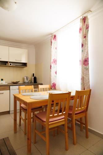 Kitchen, Forras Vendeghaz in Morahalom