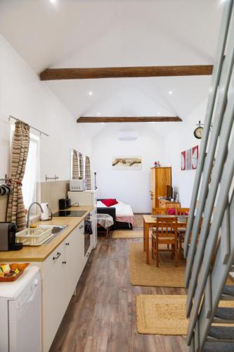 Kitchen, Forras Vendeghaz in Morahalom