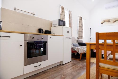 Kitchen, Forras Vendeghaz in Morahalom