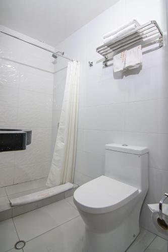 Triple Room image 5