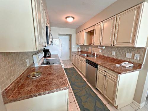 Kitchen, Island Shores near Pink Pony Pub