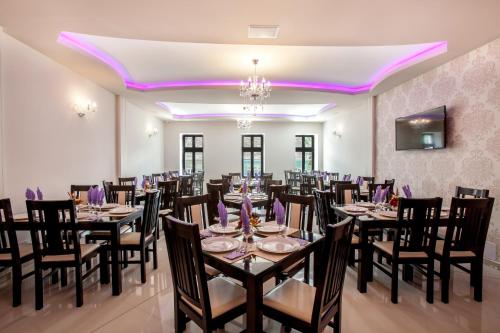 Extravagance Hotel 2