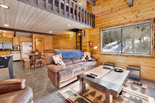 Smith chalet at snow summit #2278 in Big Bear Lake, USA