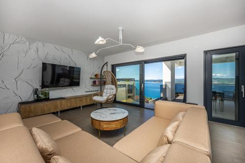 Four-Bedroom Holiday Home room in Family friendly house with a swimming pool Crikvenica - 24765
