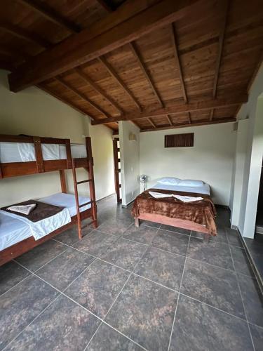 1 bunk bed