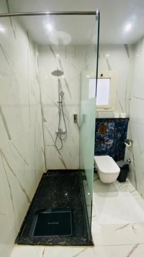Deluxe Triple Room image 1
