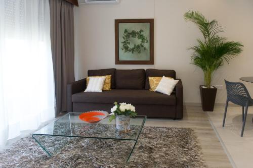 Manolia City Residences - image 4