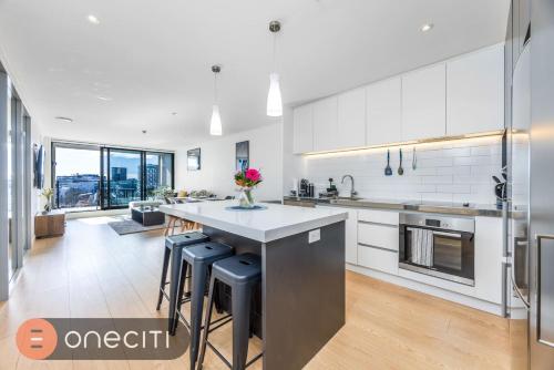 Spacious 3BR in Auckland CBD w Parking City Views, Auckland (foto 6)